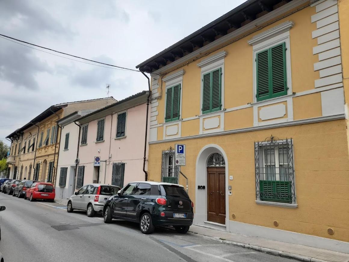 B&B Villino Luschi Pisa Centro Eksteriør billede